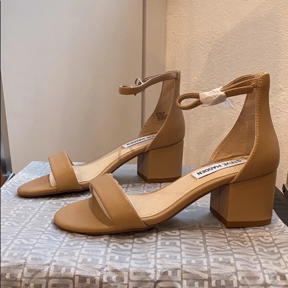Steve Madden Sandals, Irene Style, Blush Color, Woman Size 4